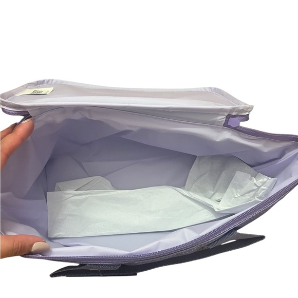 Pink & Lavender Trader Joe’s Insulated Cooler Lunch Bags (LIMITED EDITION) - Picture 10 of 13